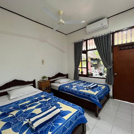 Bagus Homestay Падангбай Екстериор снимка