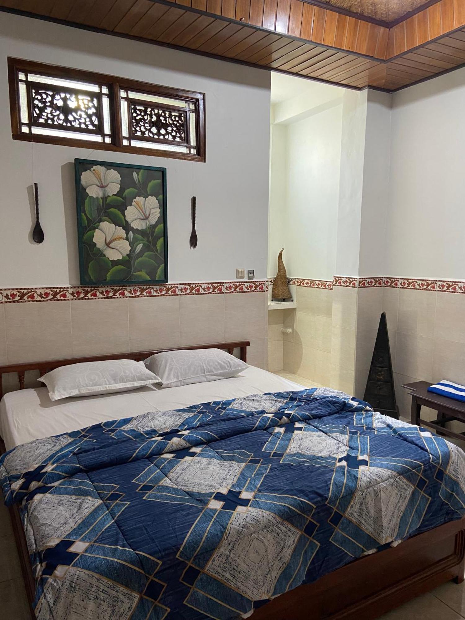 Bagus Homestay Падангбай Екстериор снимка